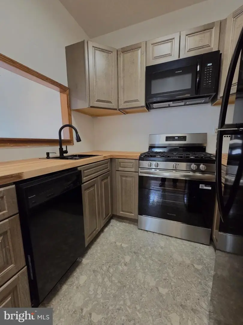 2939 Van Ness St Nw #504, Washington, DC 20008 - #3