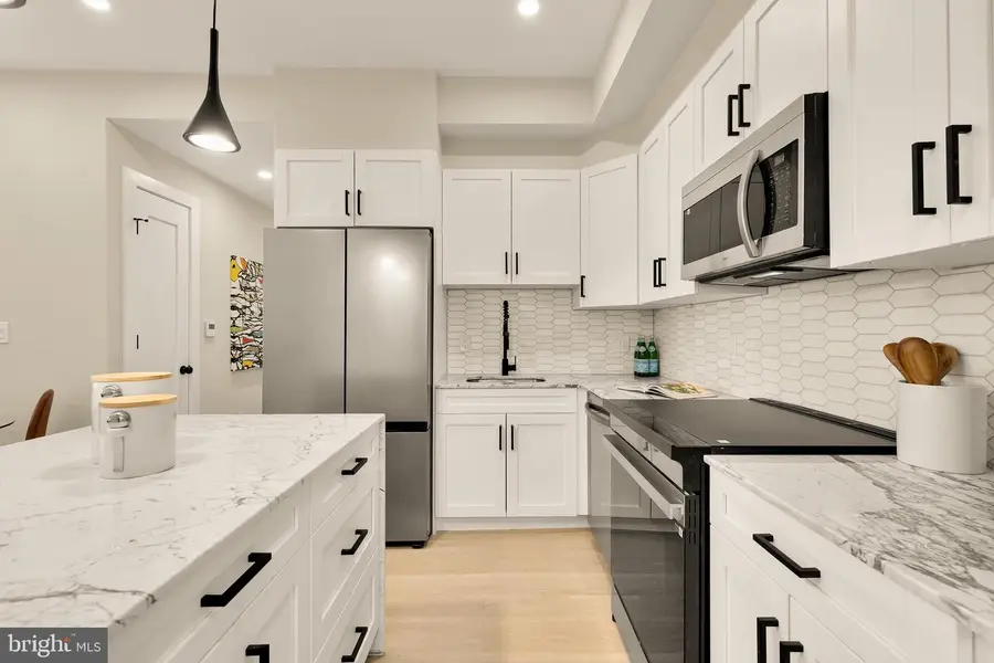 2610 41st St Nw #1, Washington, DC 20007 - #2