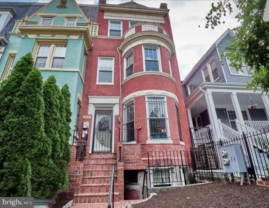 3517 10th St Nw, Washington, DC 20010 - #1
