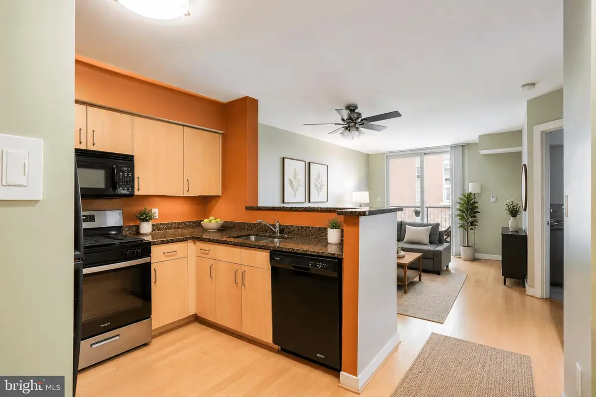 1000 New Jersey Ave Se #304, Washington, DC 20003 - #1
