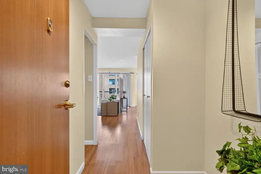 730 24th St Nw #512, Washington, DC 20037 - #2