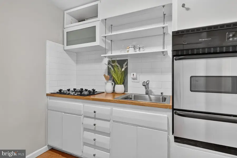 730 24th St Nw #512, Washington, DC 20037 - #3