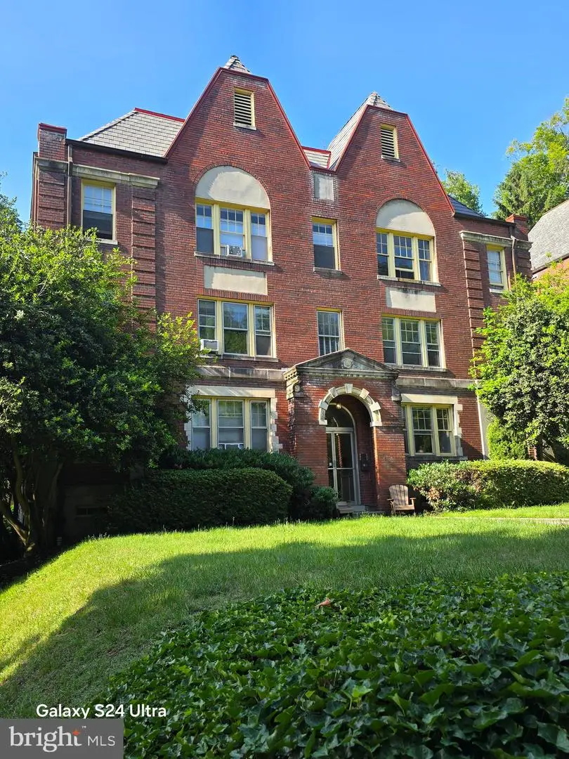 3026 Porter St Nw #101, Washington, DC 20008 - #1