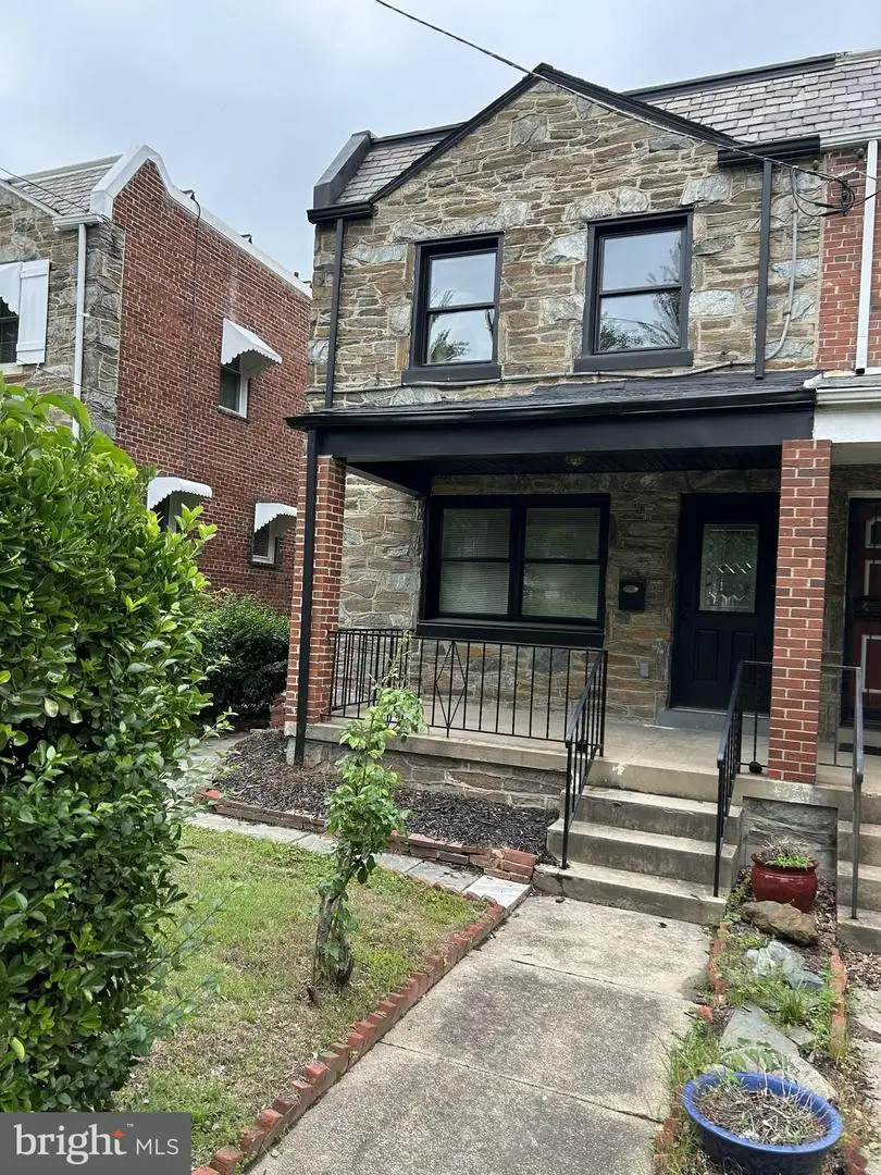 928 Perry Pl Ne, Washington, DC 20017 - #1