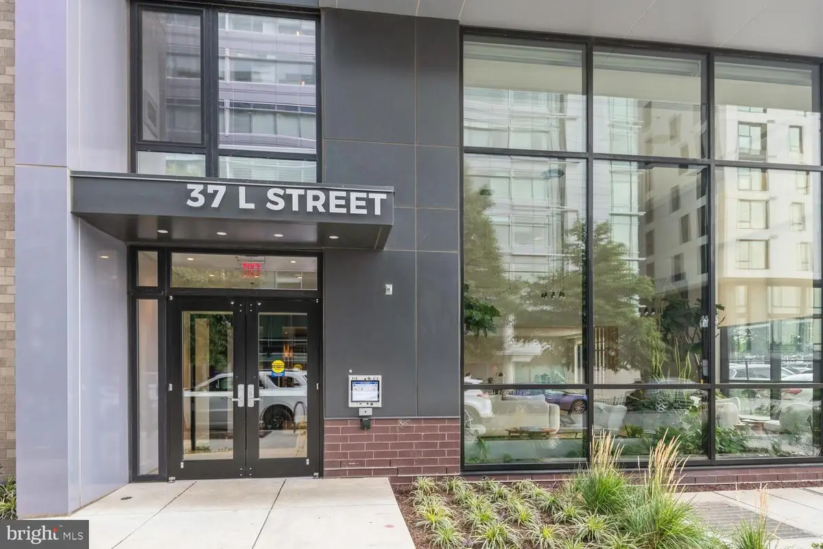 37 L St Se #802, Washington, DC 20003 - #1