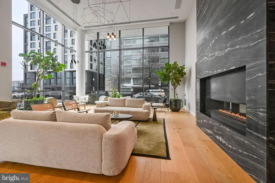 37 L St Se #802, Washington, DC 20003 - #3