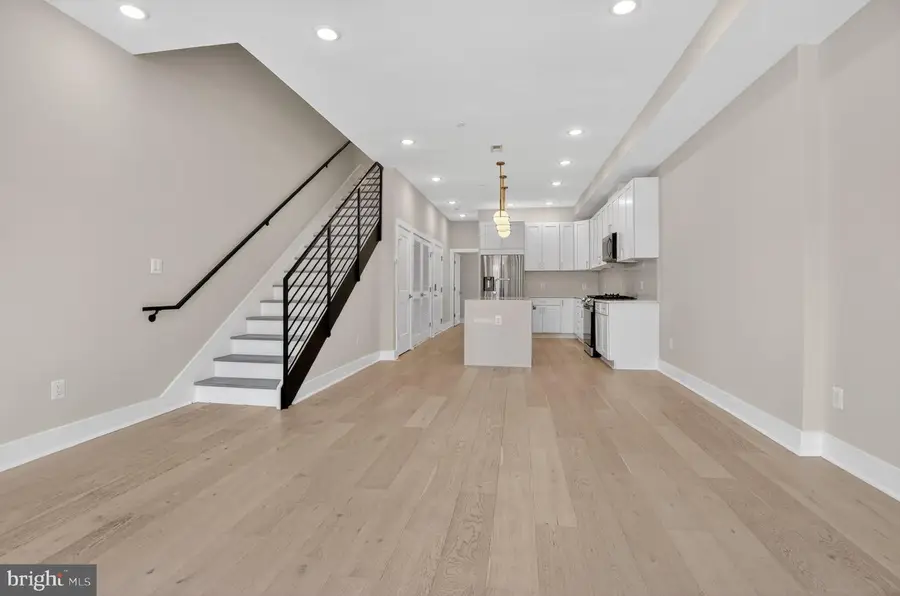 217 20th St Ne #2, Washington, DC 20002 - #2