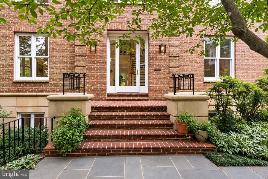 4753 Reservoir Rd Nw, Washington, DC 20007 - #2