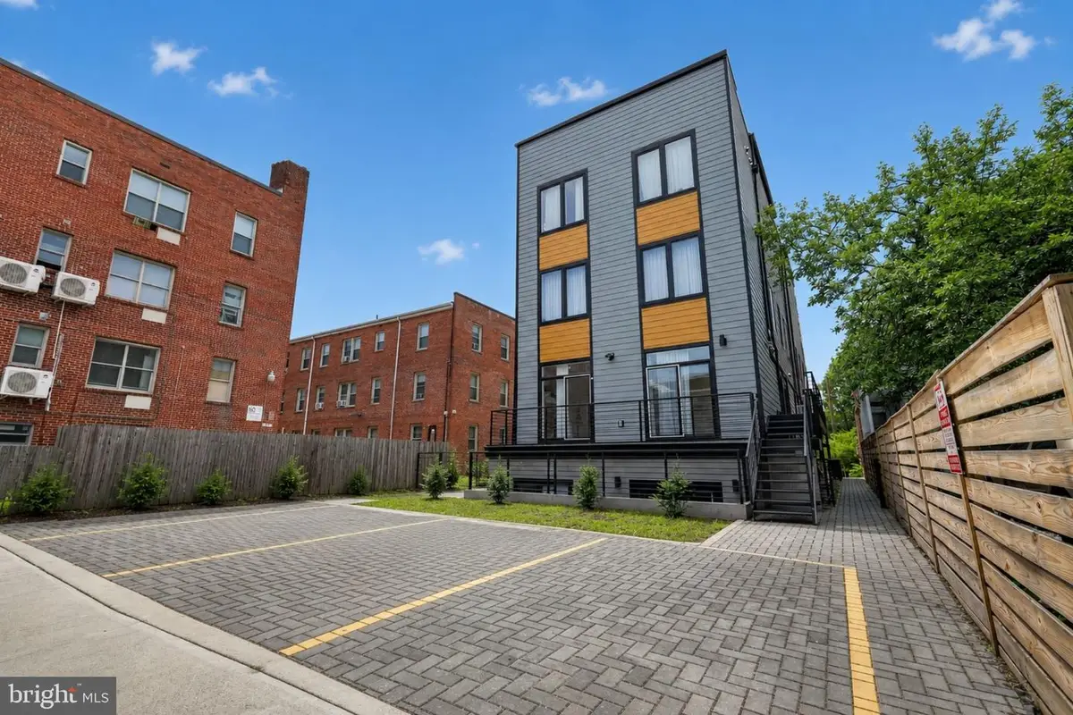 1307 Longfellow St Nw #8, Washington, DC 20011 - #1