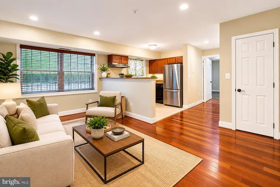 4820 C St Se #103, Washington, DC 20019 - #3