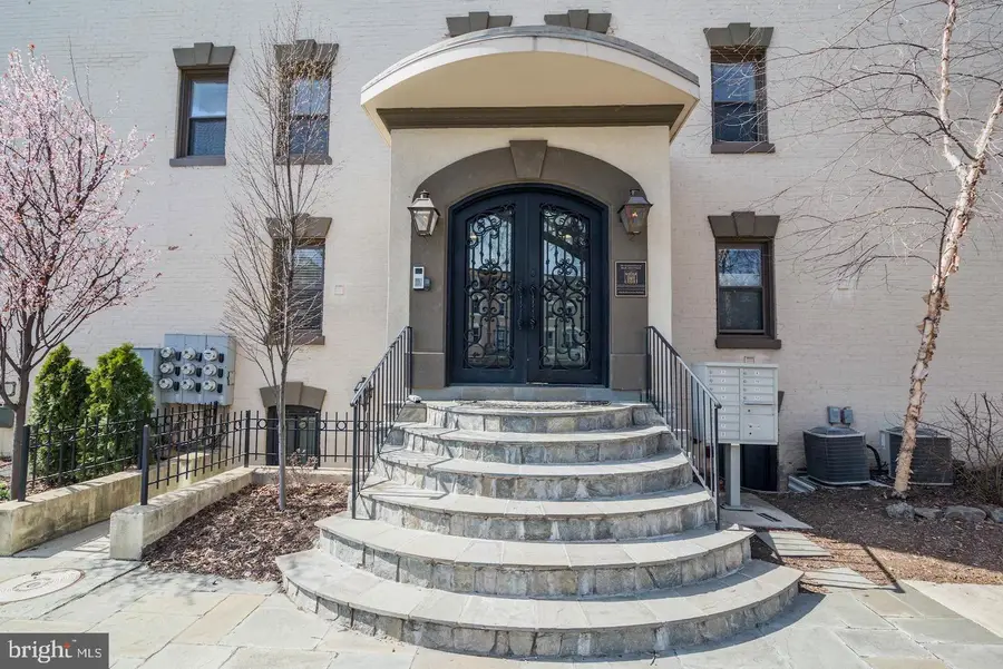 6 Rhode Island Ave Nw #7, Washington, DC 20001 - #2
