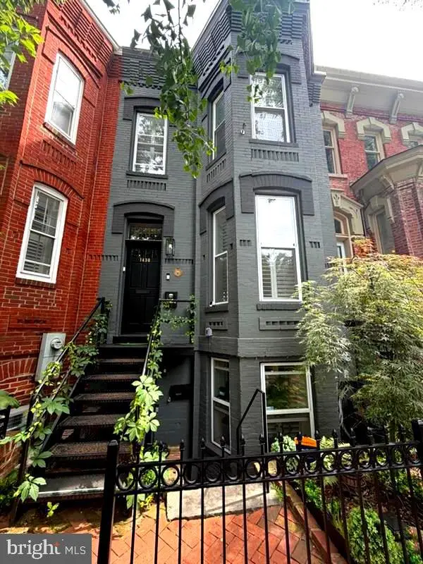 1430 Swann St Nw, WASHINGTON, DC 20009