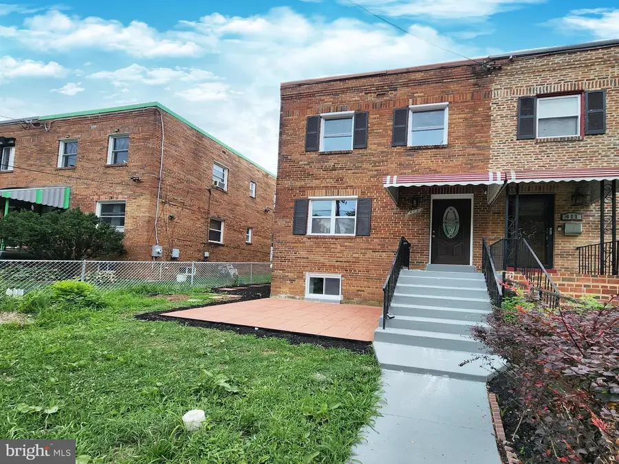 413 Valley Ave Se, Washington, DC 20032 - #2