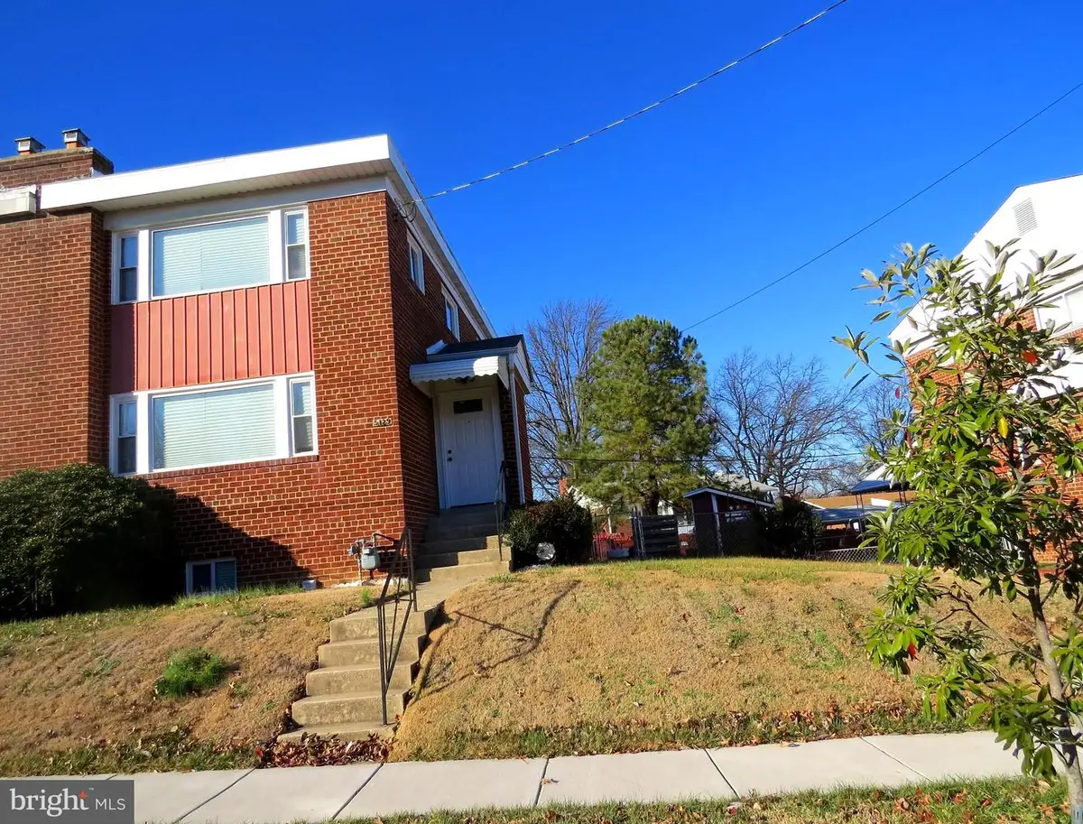 5129 Chillum Pl Ne, Washington, DC 20011 - #1
