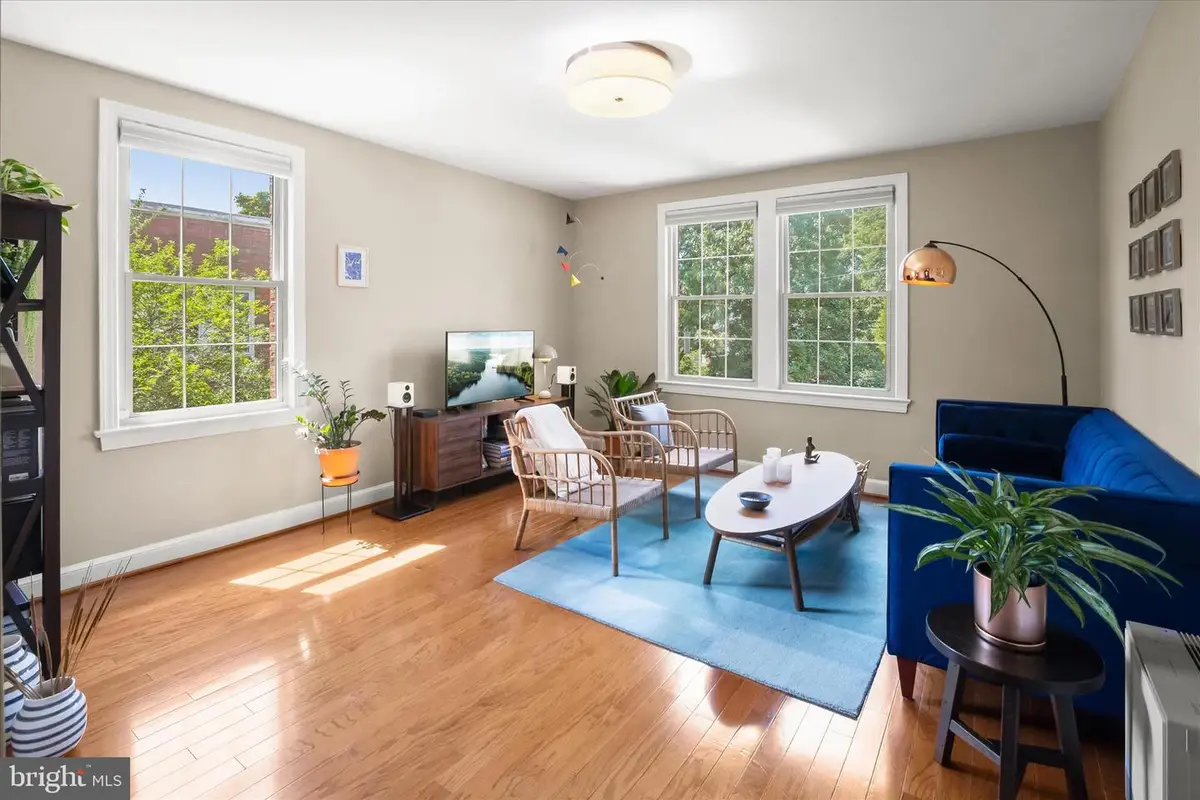 304 Aspen St Nw #204, Washington, DC 20012 - #1