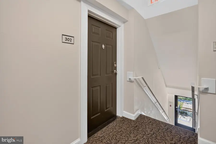 3800 Porter St Nw #302, Washington, DC 20016 - #2