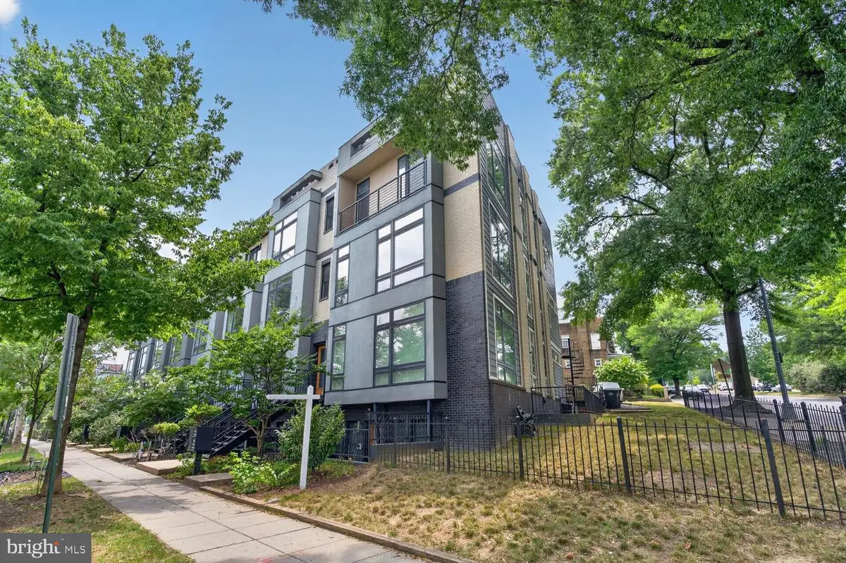2126 3rd St Ne #b, Washington, DC 20002 - #1