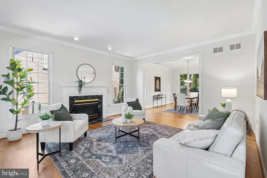 5105 Warren Pl Nw, Washington, DC 20016 - #3