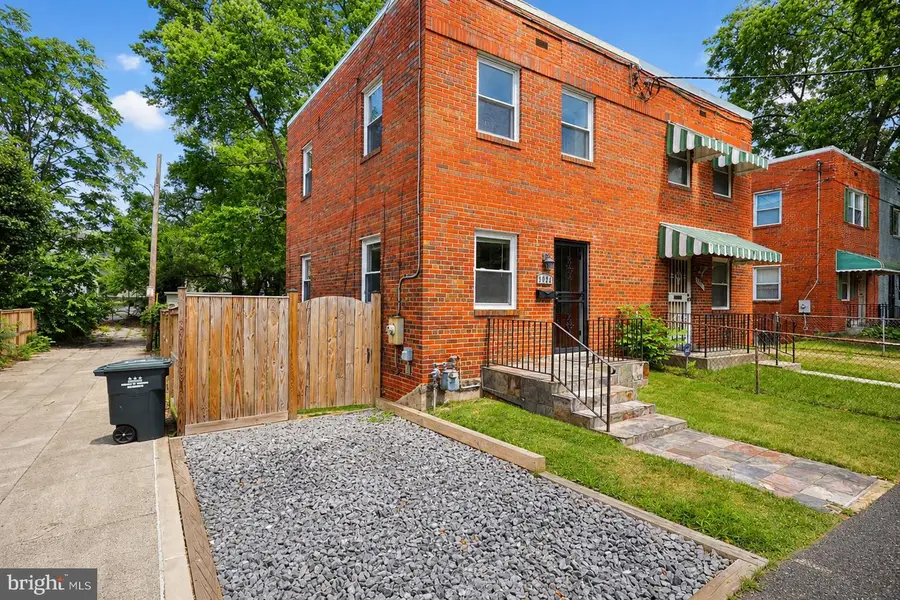 3020 24th Pl Se, Washington, DC 20020 - #2