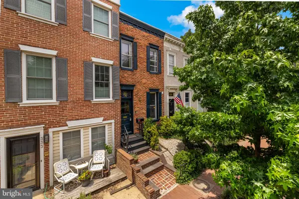 331 11th St Se, WASHINGTON, DC 20003