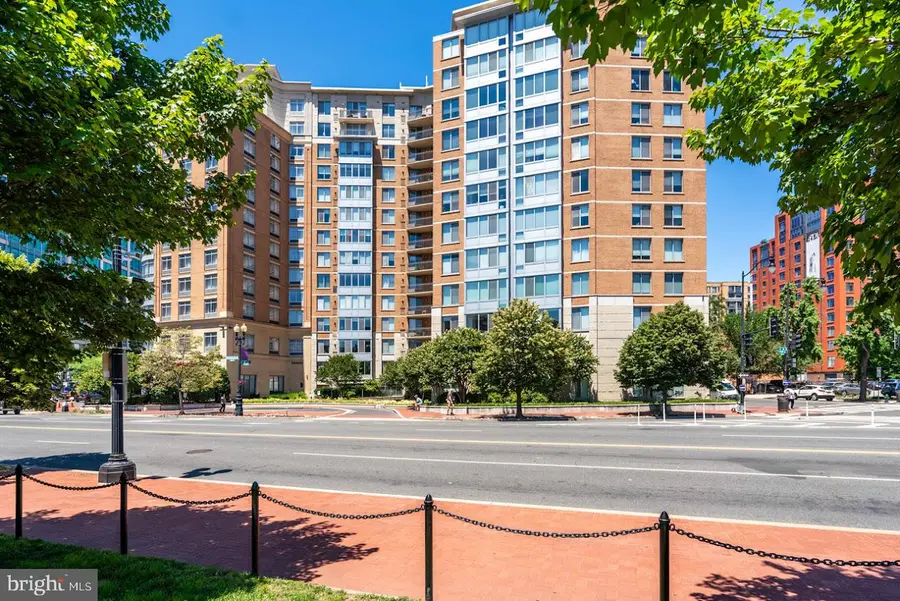555 Massachusetts Ave Nw #1417, Washington, DC 20001 - #3