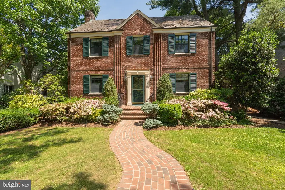 5109 Chevy Chase Pkwy Nw, Washington, DC 20008 - #1