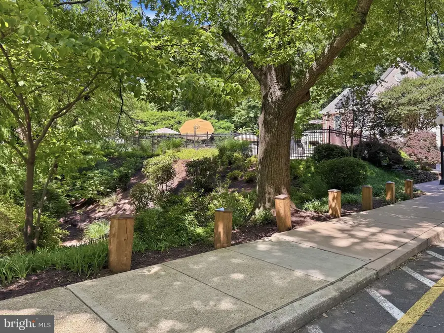4101 Parkglen Ct Nw, Washington, DC 20007 - #3