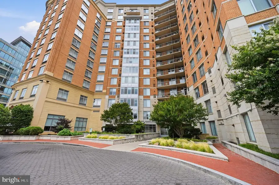555 Massachusetts Ave Nw #1302, Washington, DC 20001 - #2