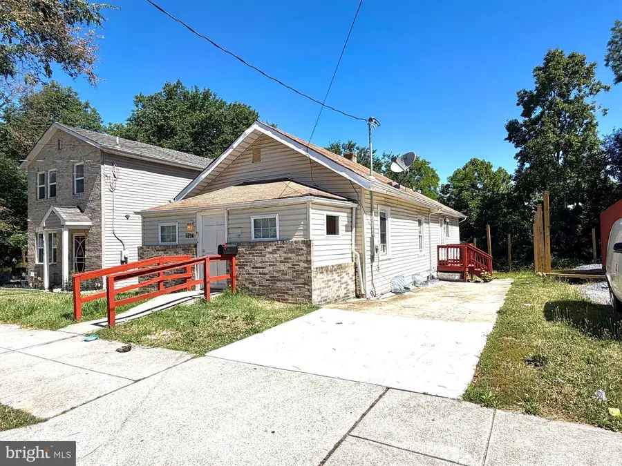 5314 Dix St Ne, Washington, DC 20019 - #2