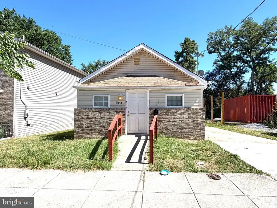 5314 Dix St Ne, Washington, DC 20019 - #3
