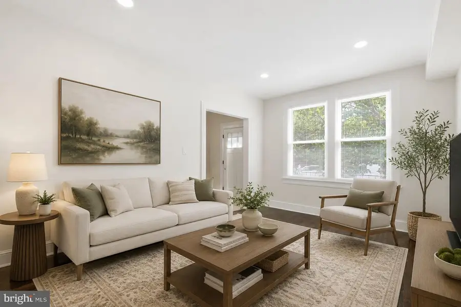 1326 22nd St Nw, Washington, DC 20037 - #2