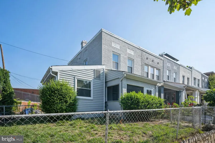 1640 L St Ne, Washington, DC 20002 - #2