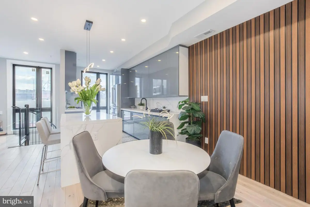 1332 G St Se #3, Washington, DC 20003 - #1