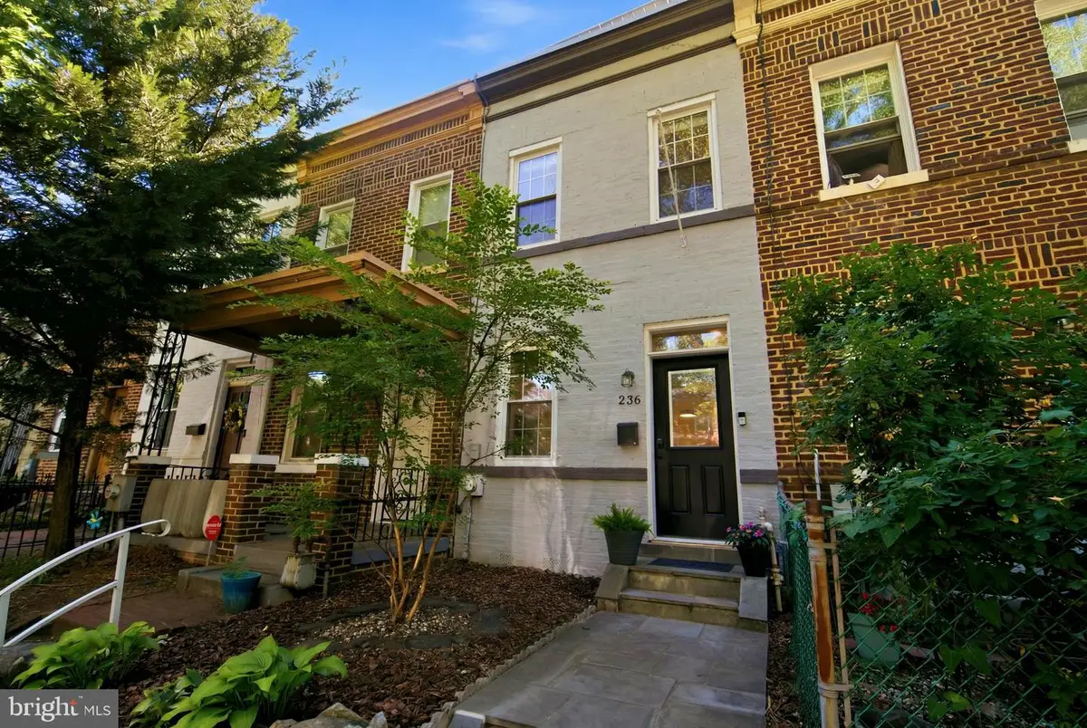 236 Warren St Ne, Washington, DC 20002 - #1