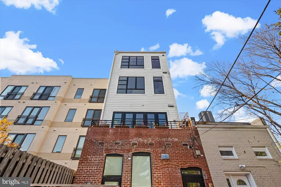 732 15th St Se #6, Washington, DC 20003 - #3