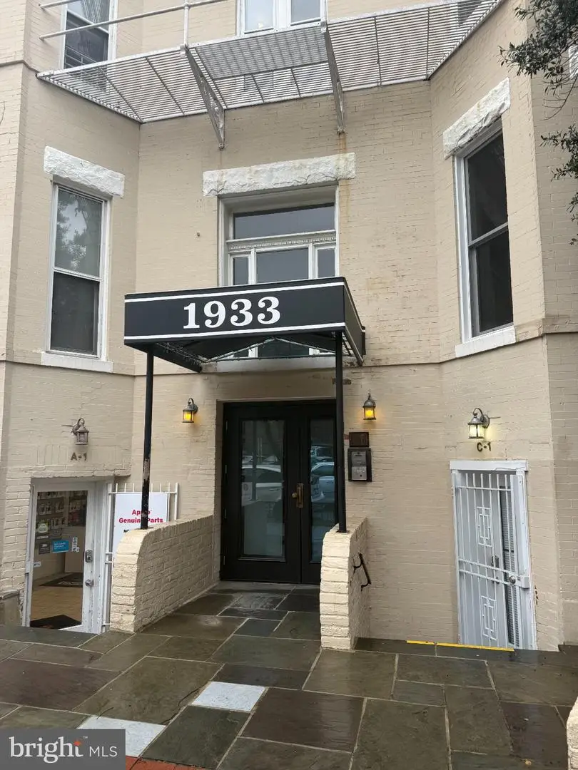 1933 18th St Nw #203, Washington, DC 20009 - #1