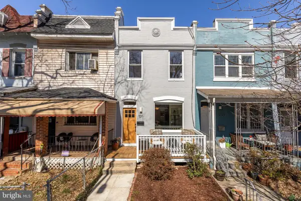 1011 Kenyon St Nw, WASHINGTON, DC 20010
