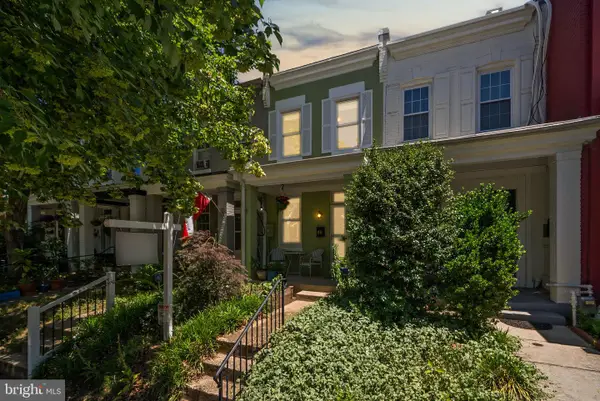 11 16th St Ne, WASHINGTON, DC 20002