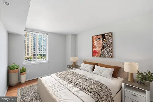 1000 New Jersey Ave Se #513, WASHINGTON, DC 20003