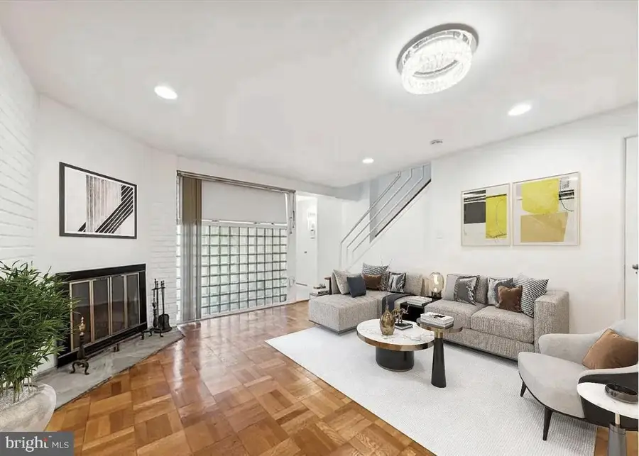 4102 Arkansas Ave Nw, Washington, DC 20011 - #3