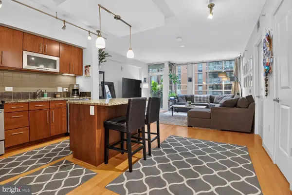 1025 1st St Se #701, WASHINGTON, DC 20003
