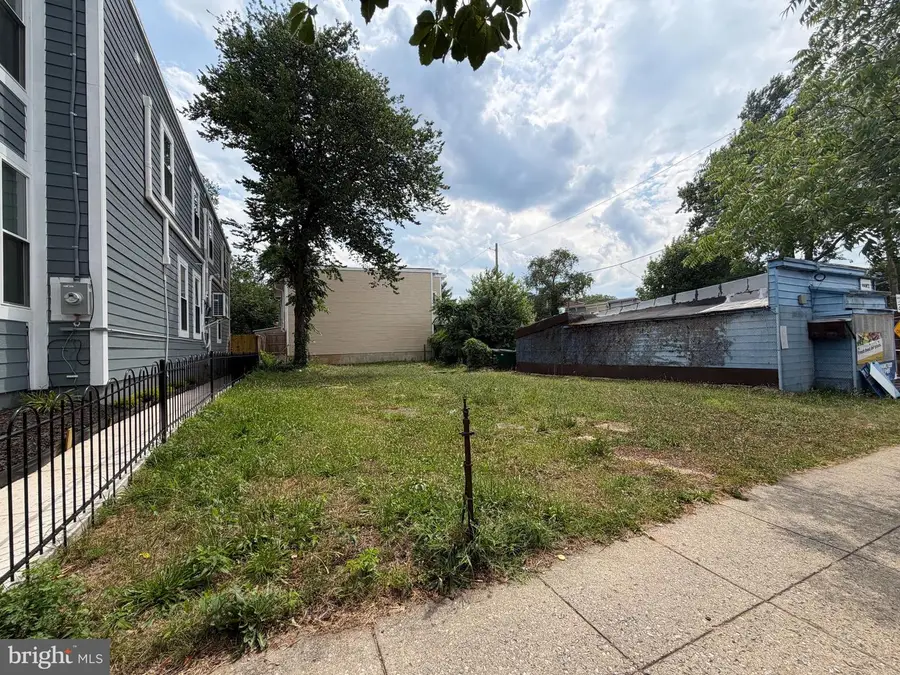 1331 W St Se, Washington, DC 20020 - #2