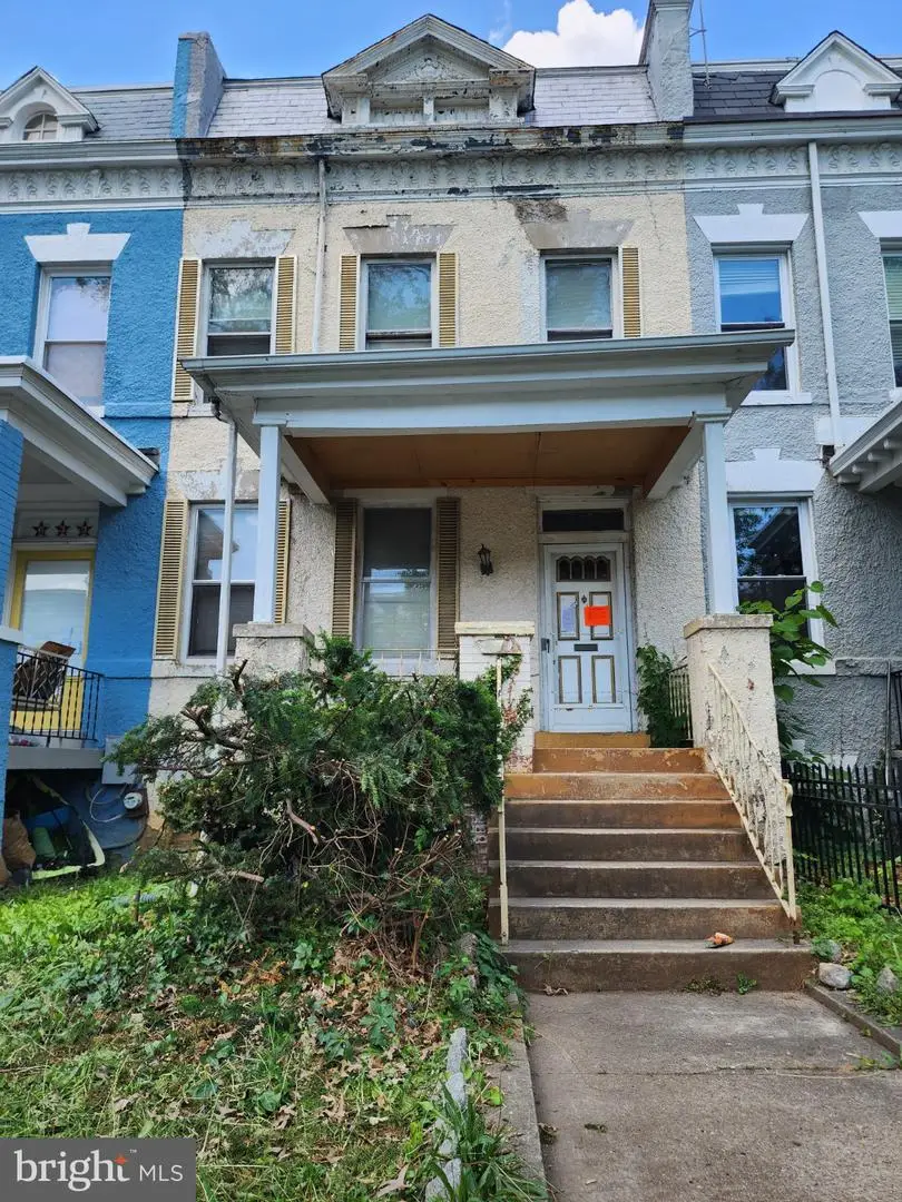 631 Keefer Pl Nw, Washington, DC 20010 - #1