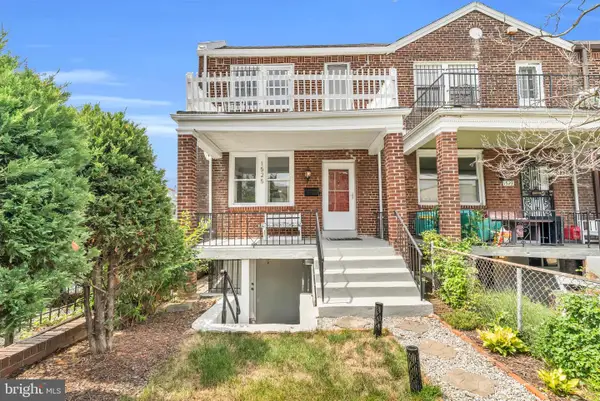 1525 Oates St Ne, WASHINGTON, DC 20002