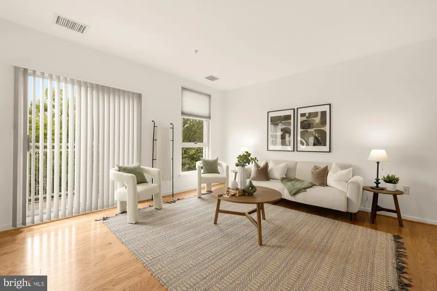 343 Cedar St Nw #305, Washington, DC 20012 - #2