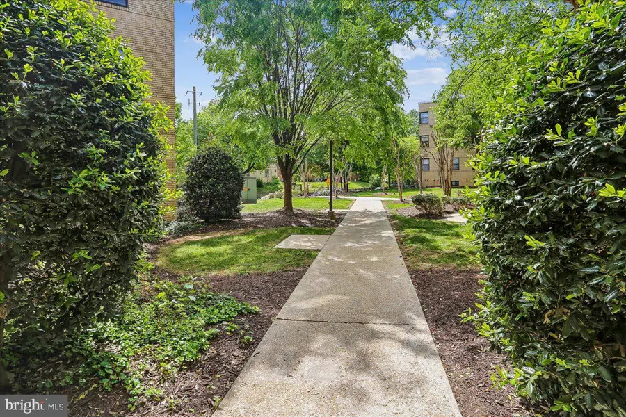 212-212 Oakwood St Se #113, Washington, DC 20032 - #3