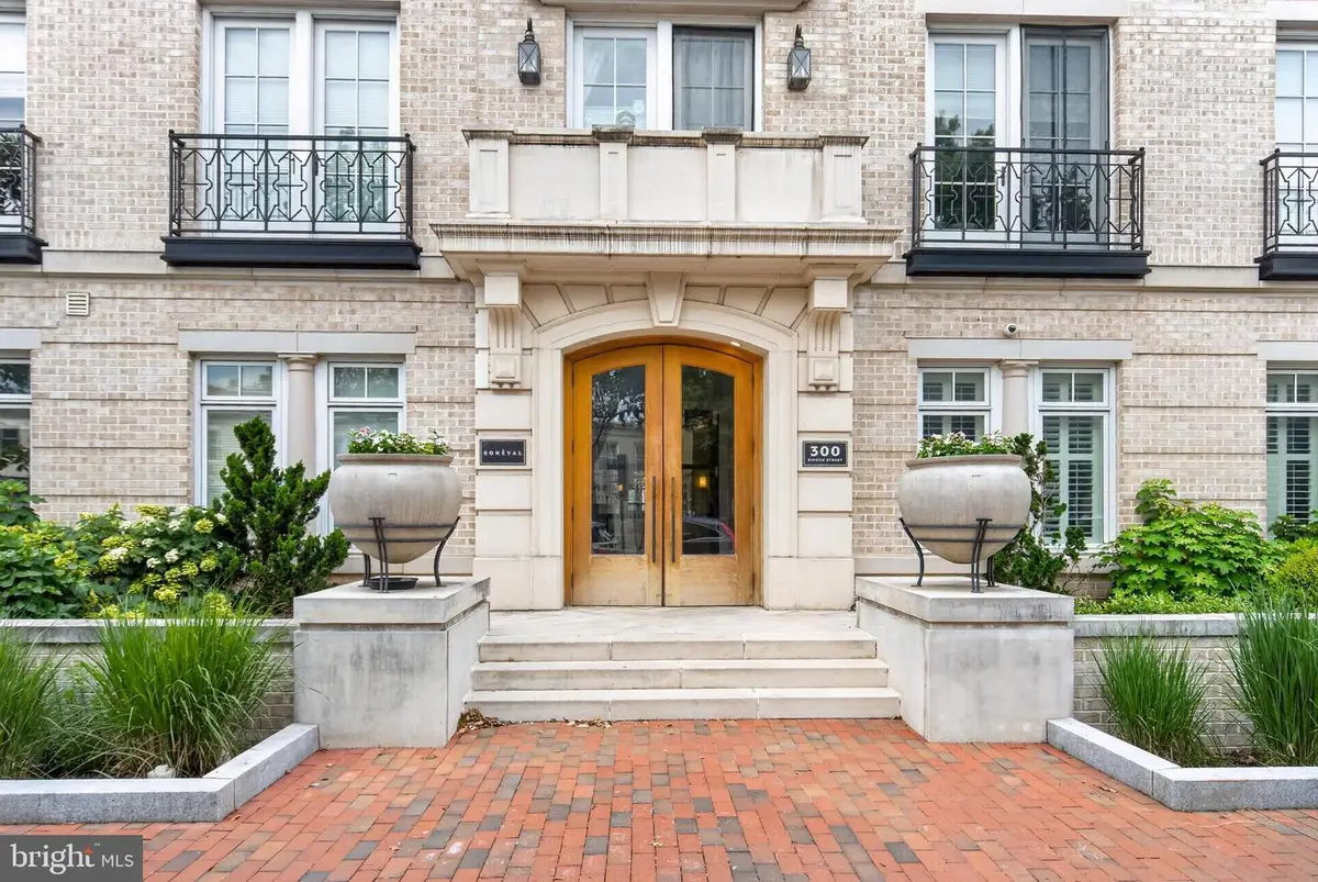 300 8th St Ne #209, Washington, DC 20002 - #1