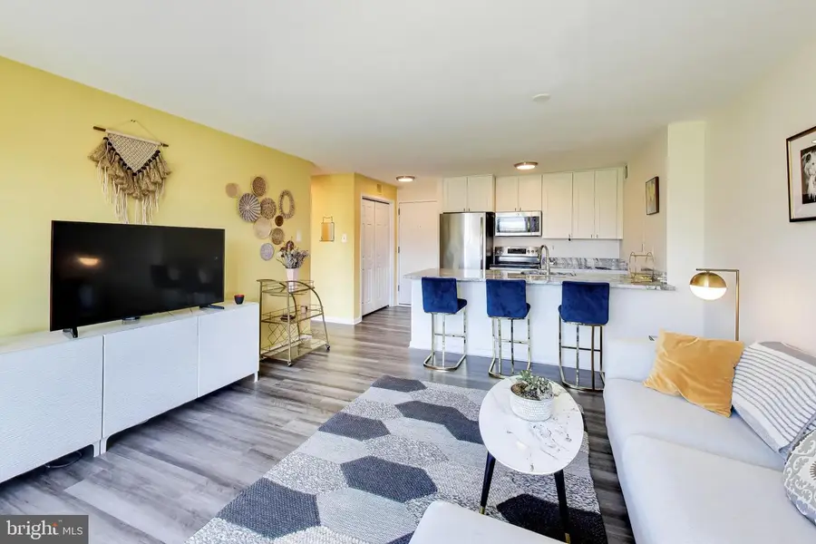 2501 Calvert St Nw #711, Washington, DC 20008 - #3