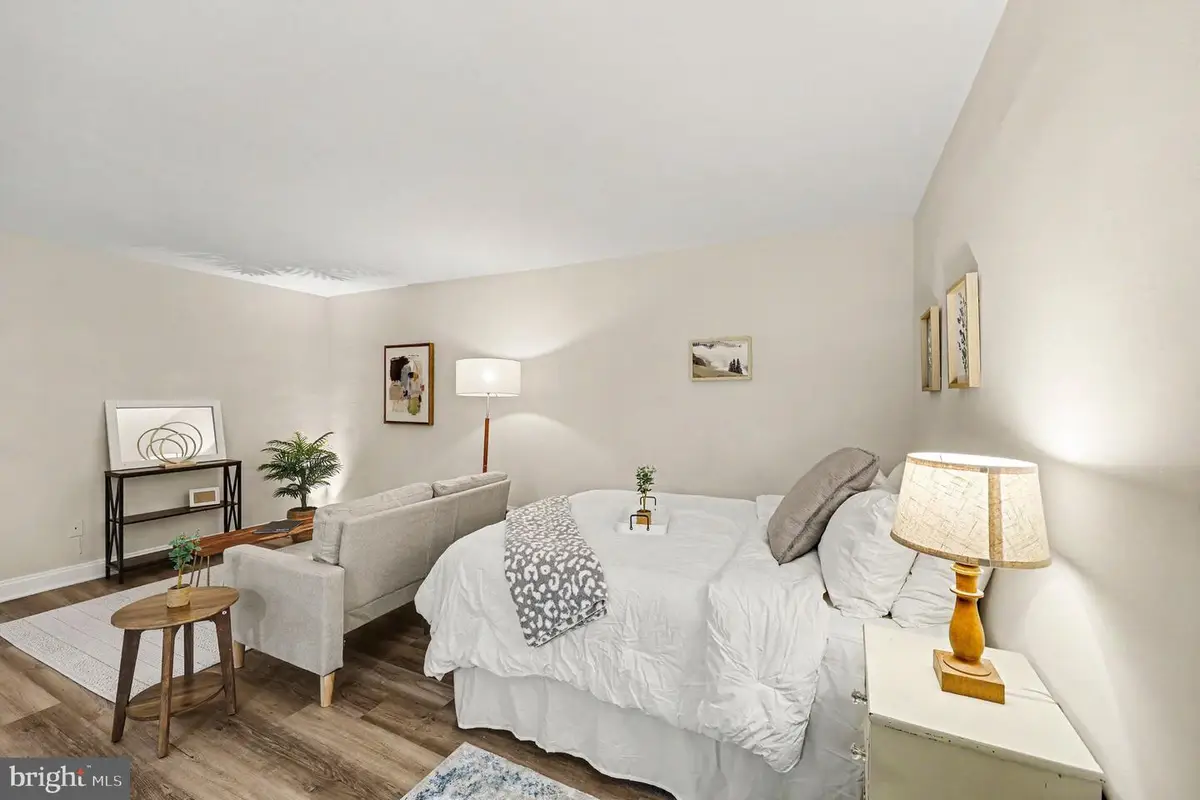 2325 42nd St Nw #220, Washington, DC 20007 - #1