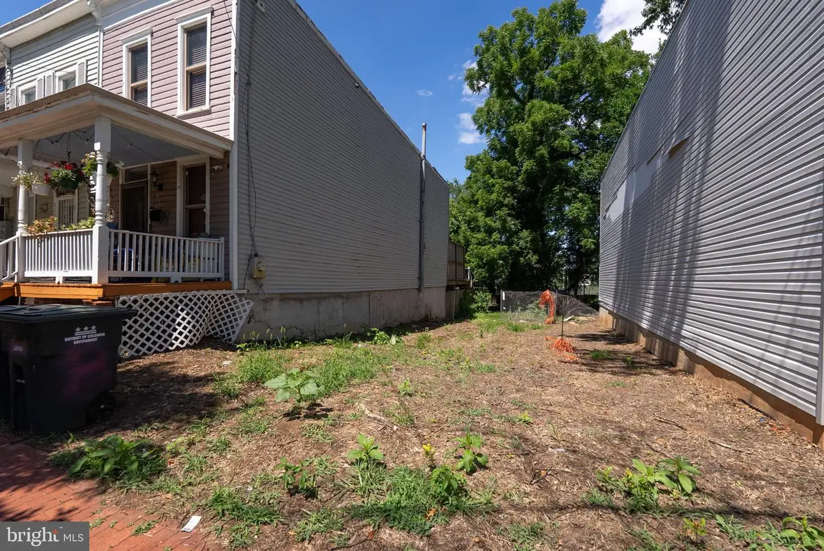 2221 14th St Se, Washington, DC 20020 - #1